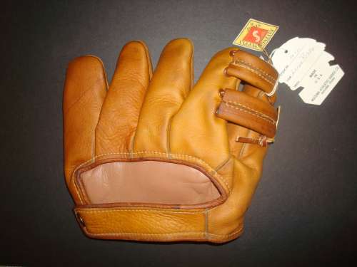 Lloyd Rigby Nokona G10 Back